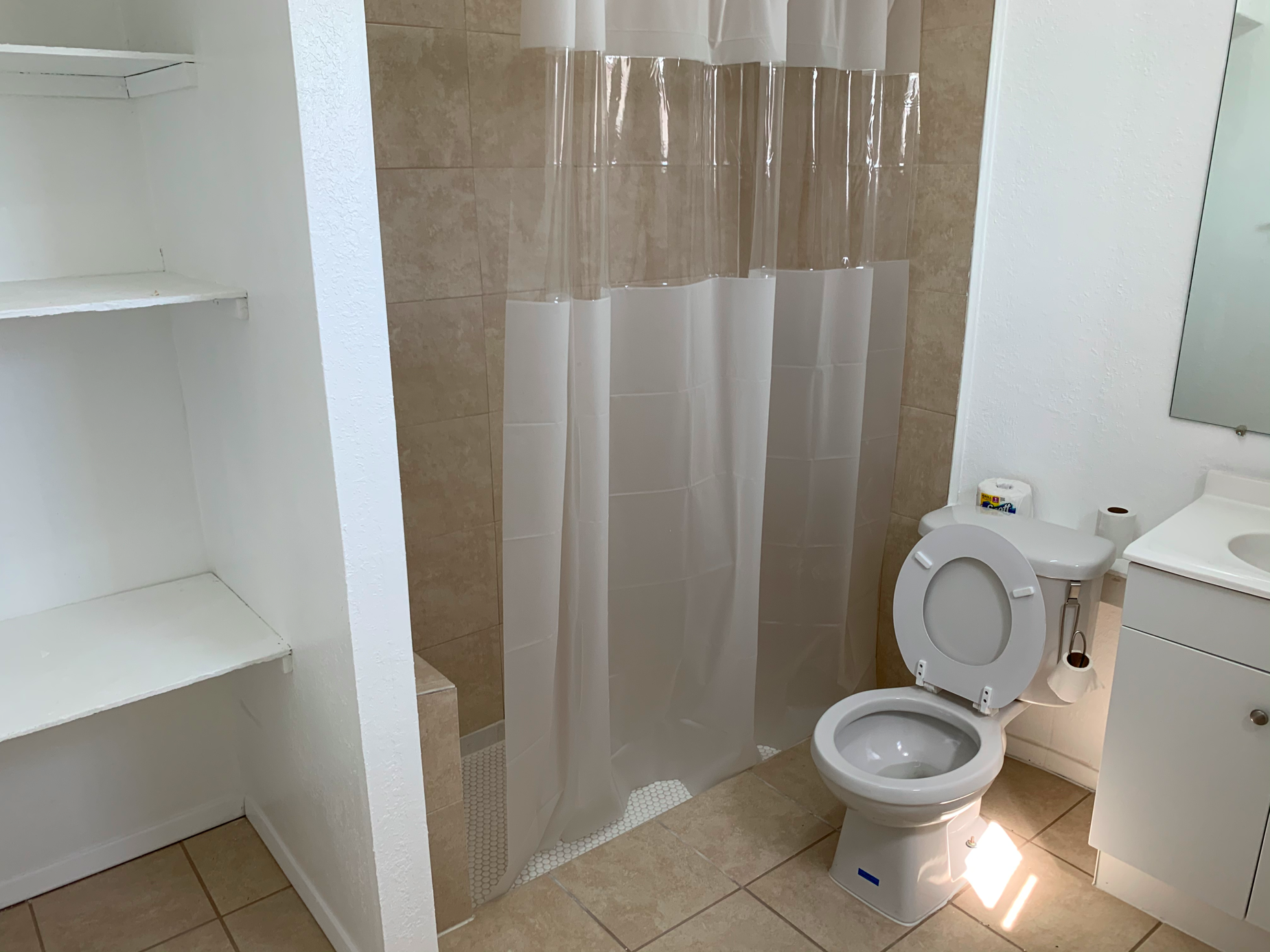 bathroom2