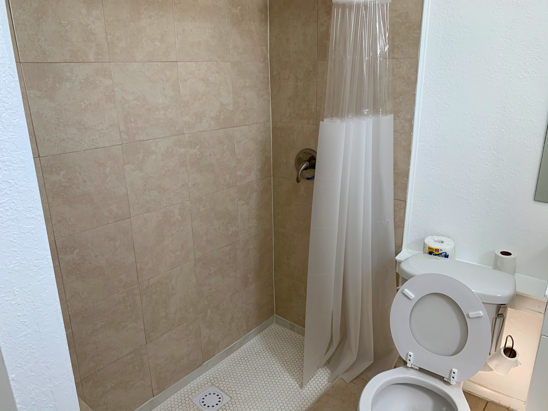 bathroom3
